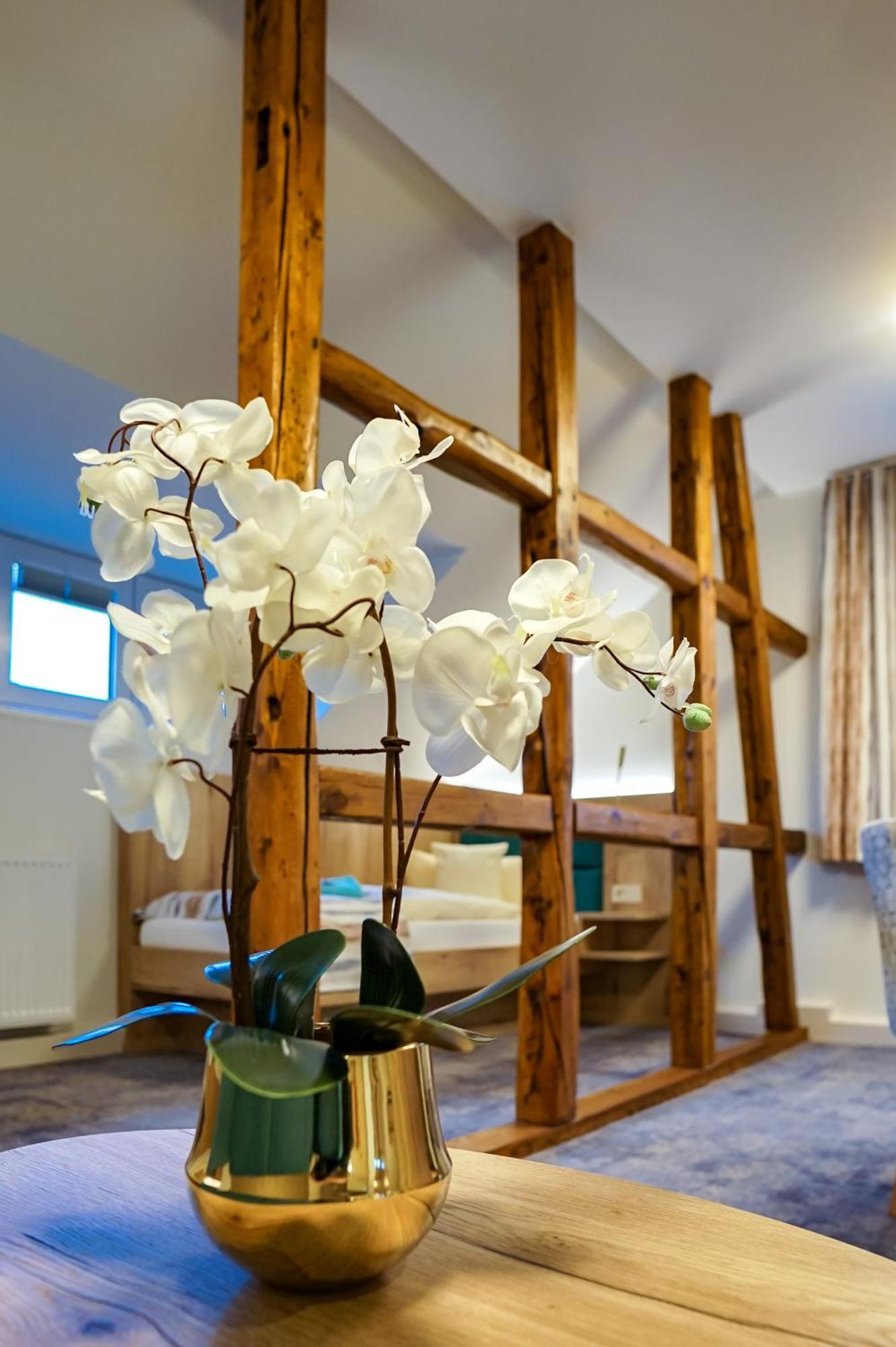 Frieden Hotel
