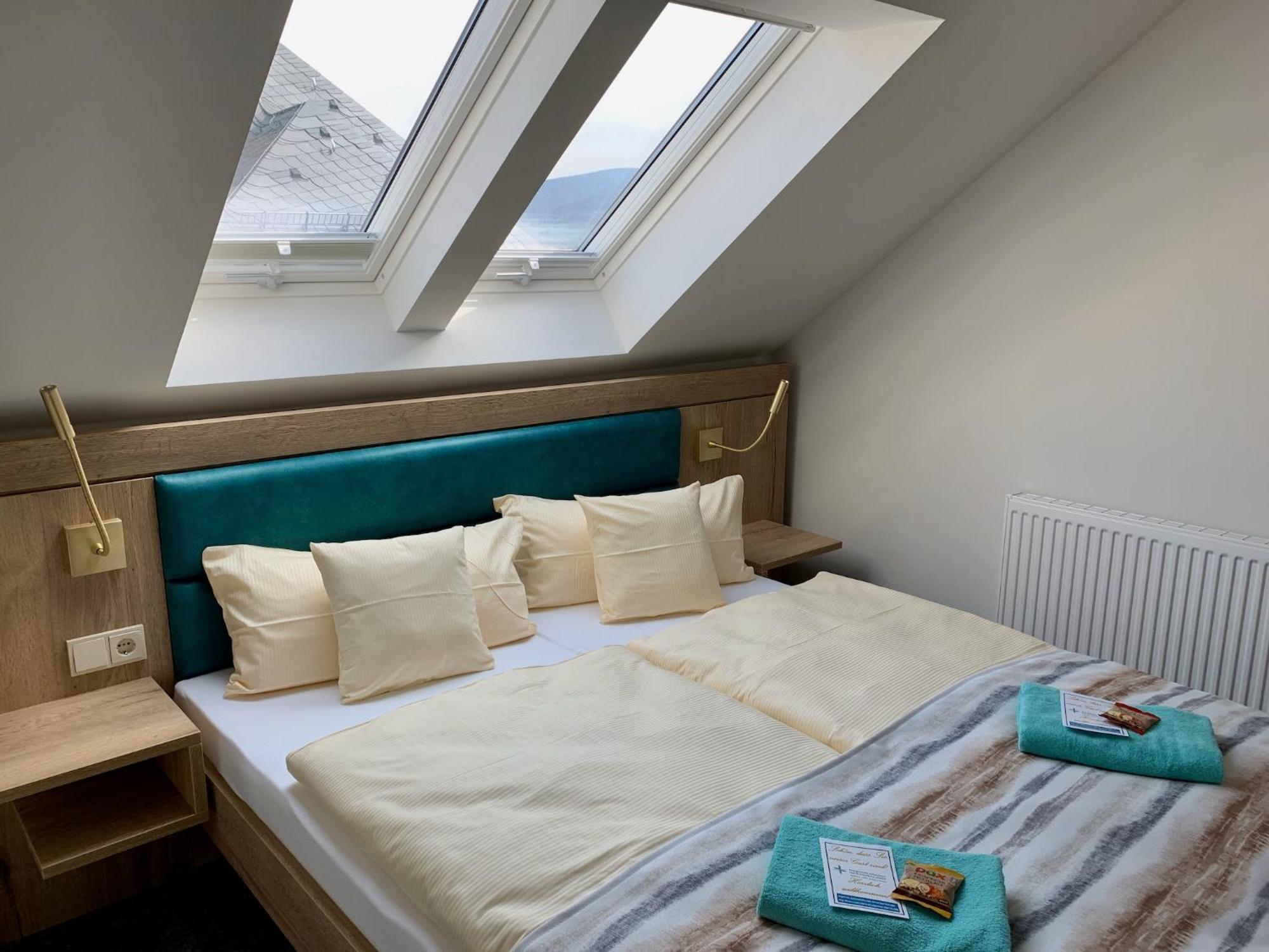 Frieden Hotel